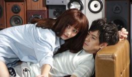 欧美男女激情视频,揭秘异域风情下的爱情火花